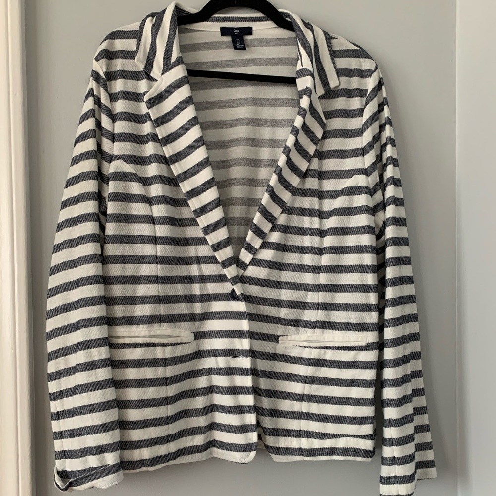 GAP Lightweight Blazer